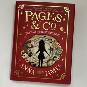 Pages & Co.  - Hardcover kids book